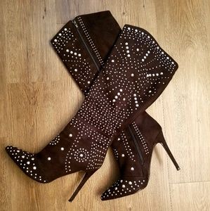 Studded Heeled Boot🦋
